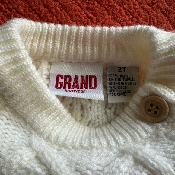 Cable Sweater for kids - Picture 3 of 3